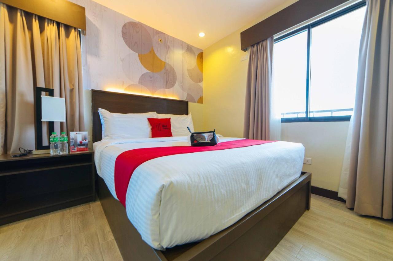 Hotel Reddoorz Premium @ Sta Rosa Tagaytay Road Silang Exterior foto