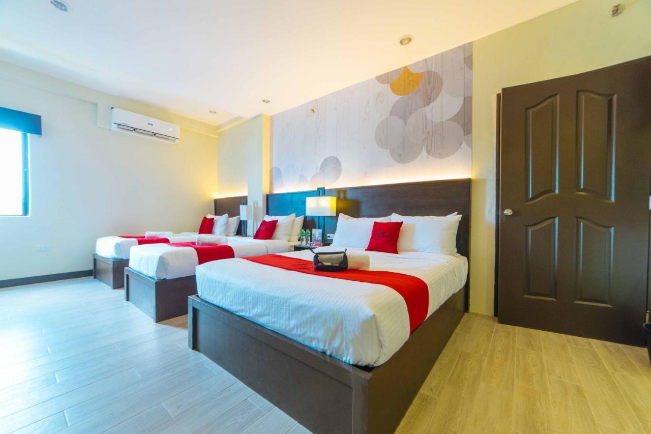 Hotel Reddoorz Premium @ Sta Rosa Tagaytay Road Silang Exterior foto