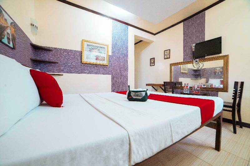 Hotel Reddoorz Premium @ Sta Rosa Tagaytay Road Silang Exterior foto